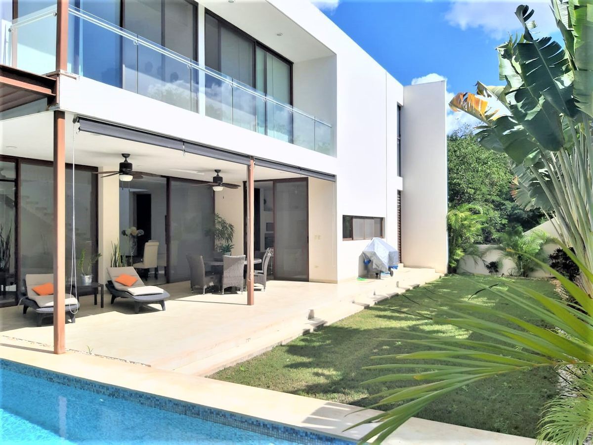 Casa en venta · Yucatán Country Club, Mérida, Yucatán