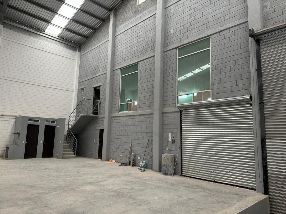 Nave industrial en renta · Ciudad Santa Catarina Centro, Santa Catarina, Nuevo León