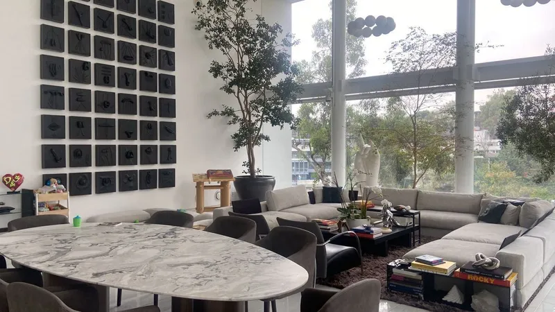 Casa en venta · Bosque de las Lomas, Miguel Hidalgo, Ciudad de México Casa en venta · Bosque de las Lomas, Miguel Hidalgo, Ciudad de México