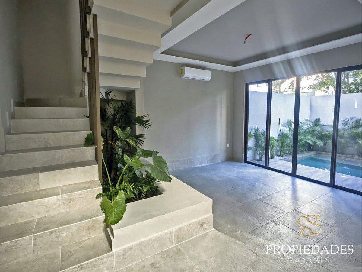 Casa en venta · Vía Cumbres Residencial, Benito Juárez, Quintana Roo