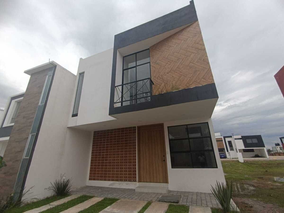 Casa en venta · San Juan Cuautlancingo Centro, Cuautlancingo, Puebla Casa en venta · San Juan Cuautlancingo Centro, Cuautlancingo, Puebla