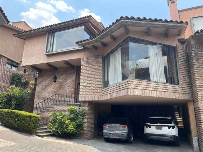 Casa en venta · Lomas de Tecamachalco, Naucalpan de Juárez, Estado de México
