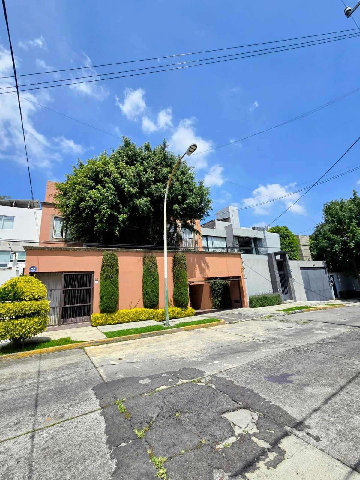 Casa en venta · Naucalpan de Juárez, Estado de México Casa en venta · Naucalpan de Juárez, Estado de México
