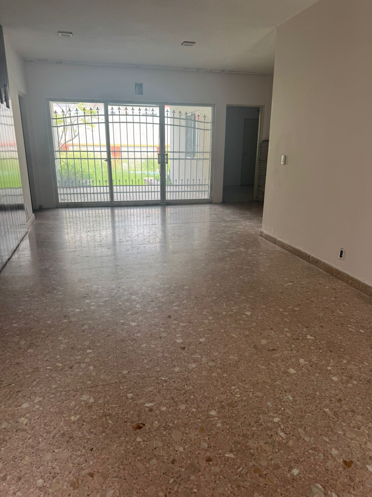 Casa en renta · Vista Hermosa, Monterrey, Nuevo León Casa en renta · Vista Hermosa, Monterrey, Nuevo León