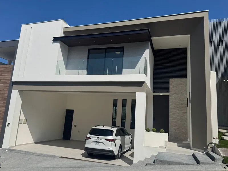 Casa en venta · Castaños del Vergel, Monterrey, Nuevo León Casa en venta · Castaños del Vergel, Monterrey, Nuevo León