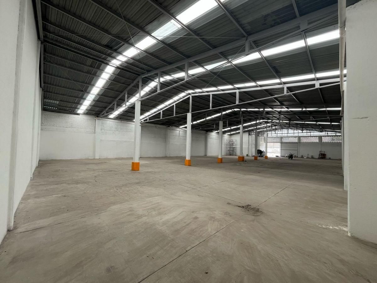 Bodega en renta · Santa Cecilia Acatitlán, Tlalnepantla de Baz, Estado de México