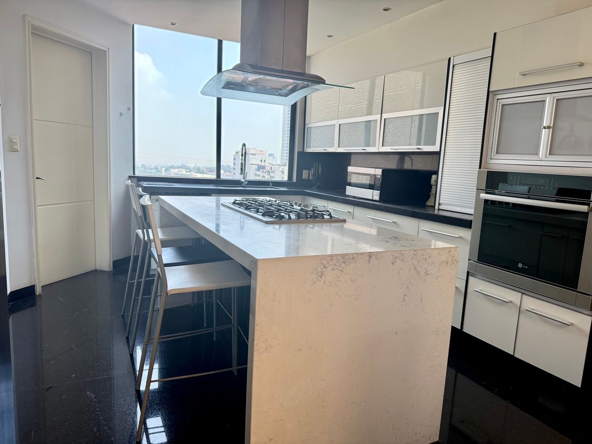 Departamento en venta · Bosque de las Lomas, Miguel Hidalgo, Ciudad de México