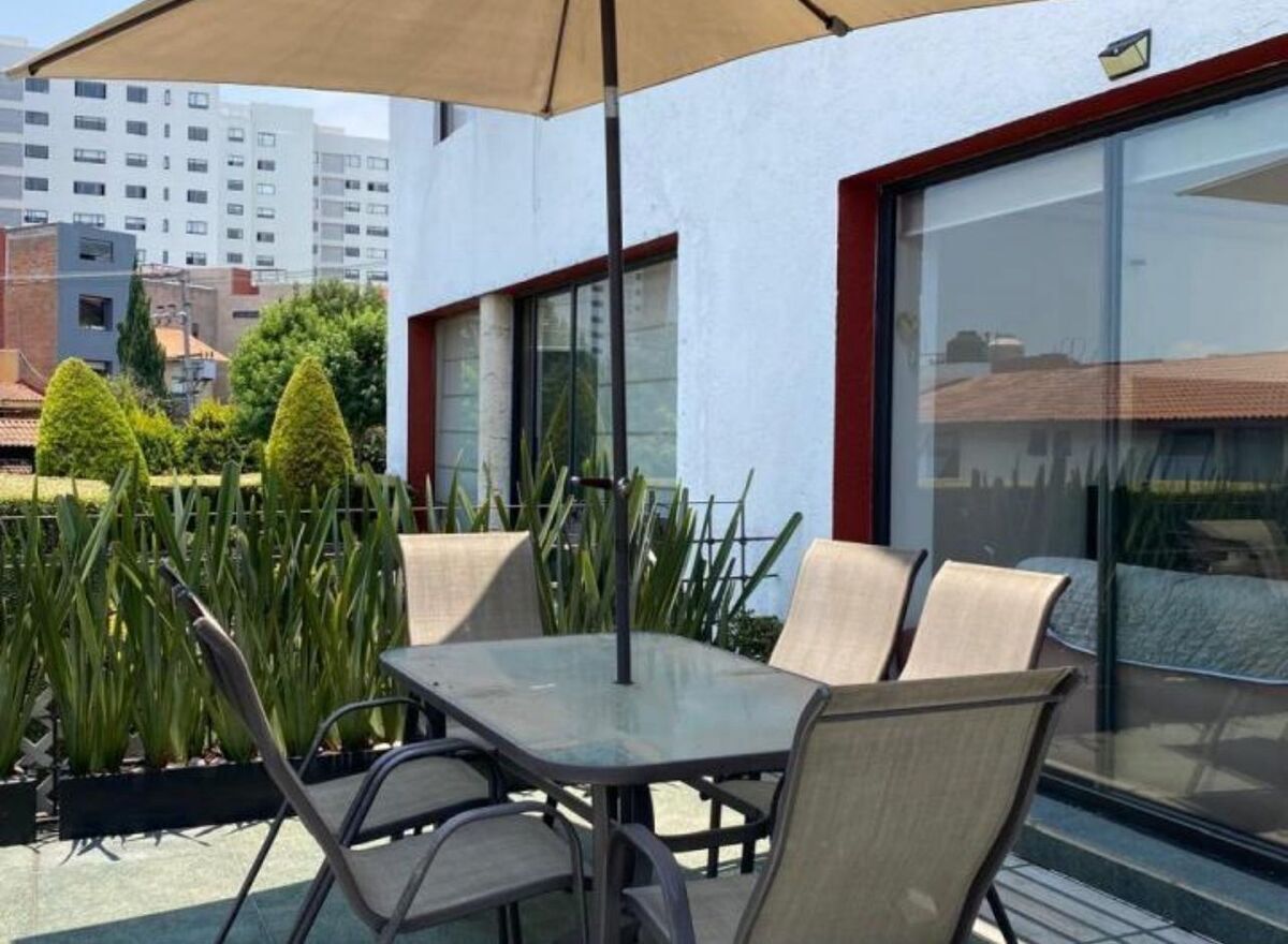 Casa en venta · Manzanastitla, Cuajimalpa de Morelos, Ciudad de México Casa en venta · Manzanastitla, Cuajimalpa de Morelos, Ciudad de México