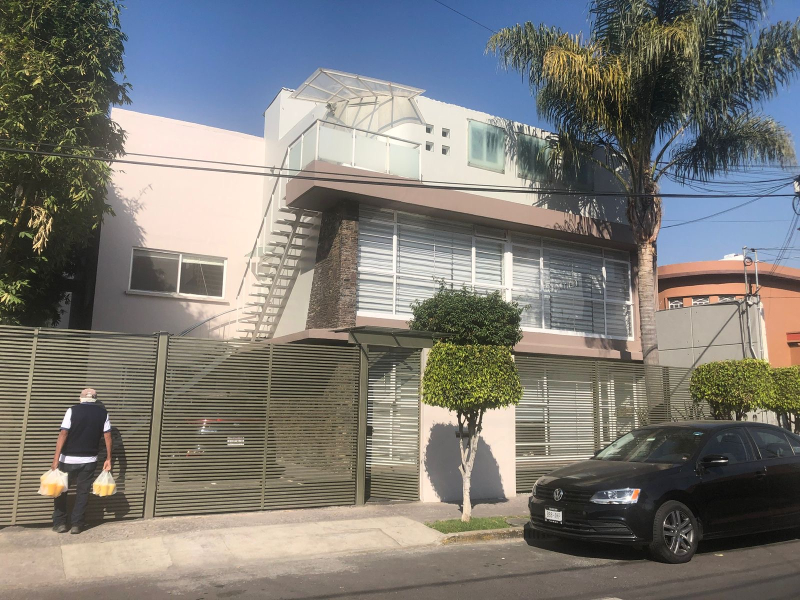 Casa en venta · Lindavista Sur, Gustavo A. Madero, Ciudad de México Casa en venta · Lindavista Sur, Gustavo A. Madero, Ciudad de México