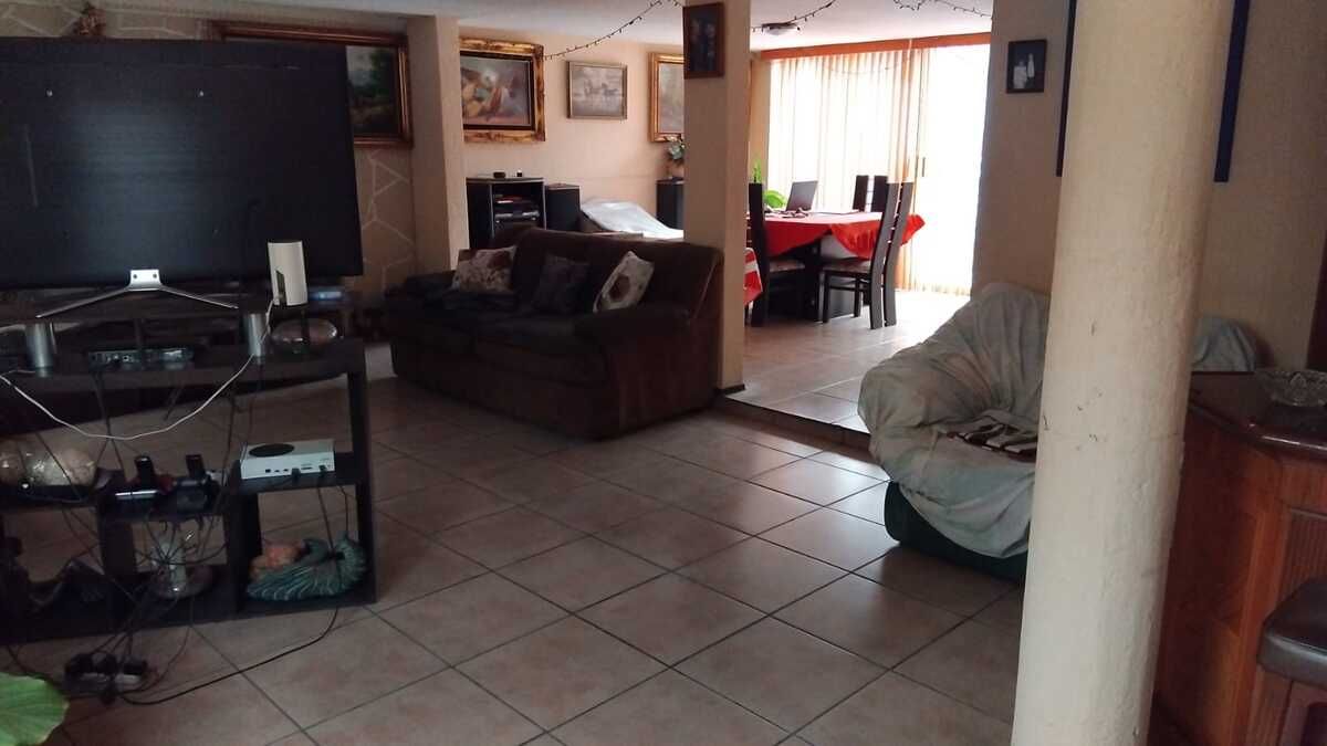 Casa en venta · Colón Echegaray, Naucalpan de Juárez, Estado de México