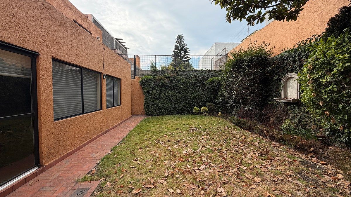 Casa en venta · Lomas de Tecamachalco, Naucalpan de Juárez, Estado de México