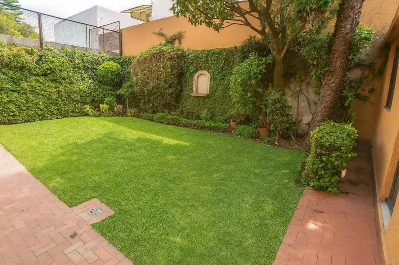Casa en venta · Lomas de Tecamachalco, Naucalpan de Juárez, Estado de México Casa en venta · Lomas de Tecamachalco, Naucalpan de Juárez, Estado de México