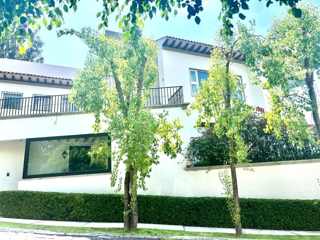 Casa en venta · Bosques de las Lomas, Cuajimalpa de Morelos, Ciudad de México