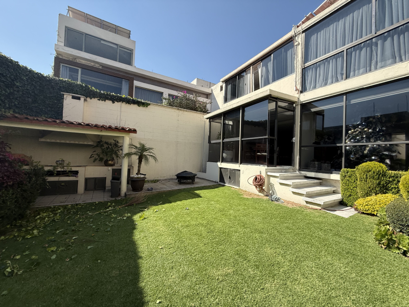 Casa en venta · Lomas de Tecamachalco Sección Bosques I y II, Huixquilucan, Estado de México