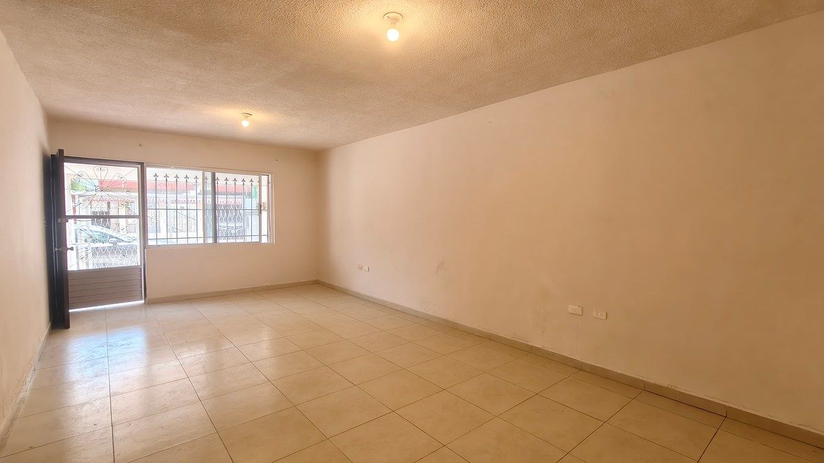 Casa en venta · Bernardo Reyes, Monterrey, Nuevo León