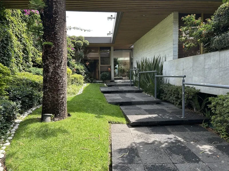 Casa en renta · Lomas de Tecamachalco, Naucalpan de Juárez, Estado de México