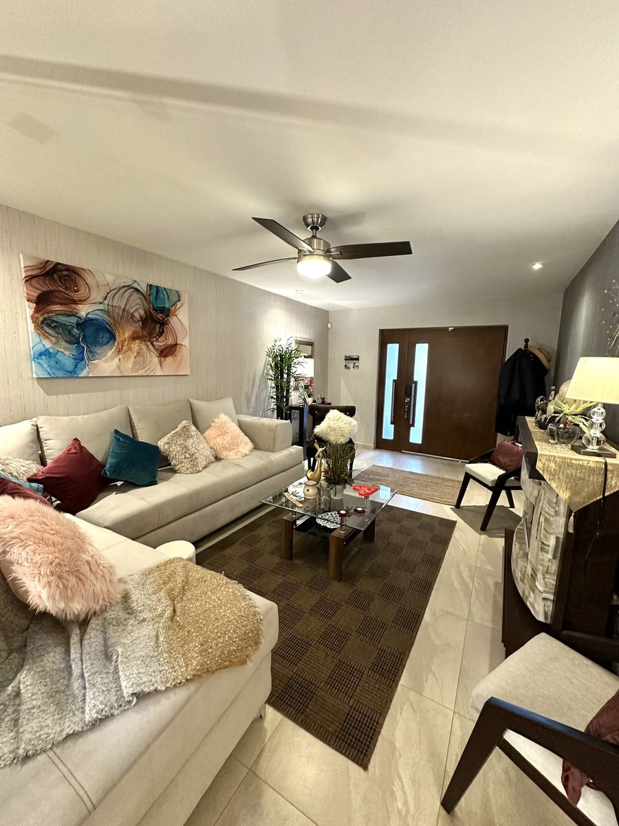 Casa en venta · Jardines de Andalucía, Guadalupe, Nuevo León