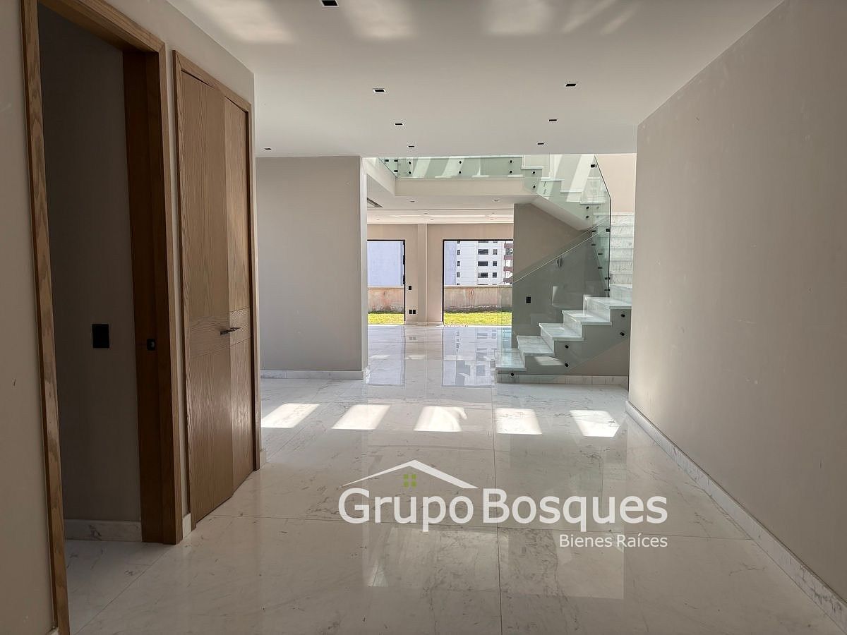 Casa en venta · Bosques de las Lomas, Cuajimalpa de Morelos, Ciudad de México