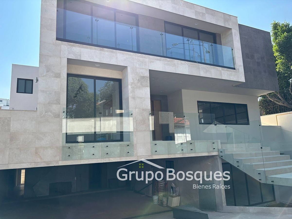Casa en venta · Bosques de las Lomas, Cuajimalpa de Morelos, Ciudad de México