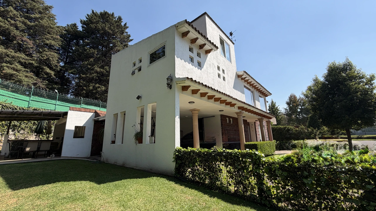 Casa en venta · Club de Golf los Encinos