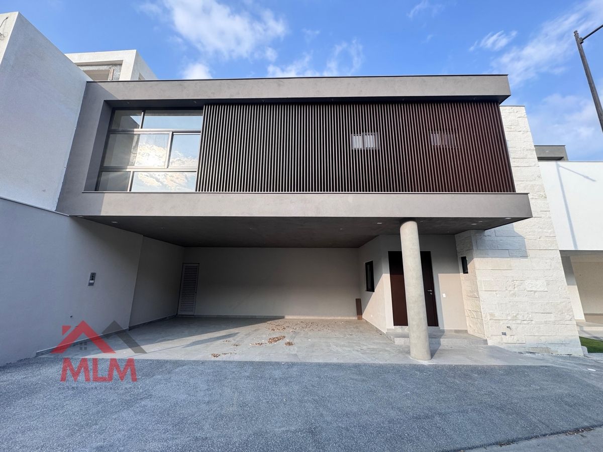 Casa en venta · Altares Residencial, Santiago, Nuevo León
