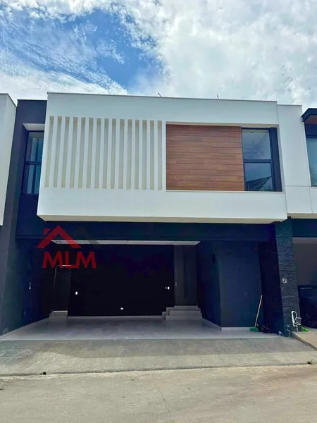 Casa en venta · El Barro, Santiago, Nuevo León Casa en venta · El Barro, Santiago, Nuevo León