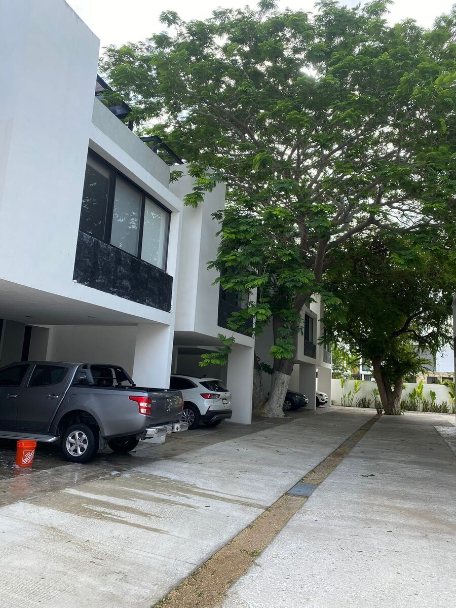 Casa en venta · Chuburna de Hidalgo, Mérida, Yucatán