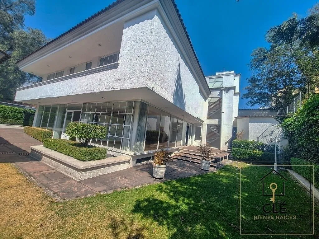 Casa en venta · Lomas Hipódromo, Naucalpan de Juárez, Estado de México Casa en venta · Lomas Hipódromo, Naucalpan de Juárez, Estado de México
