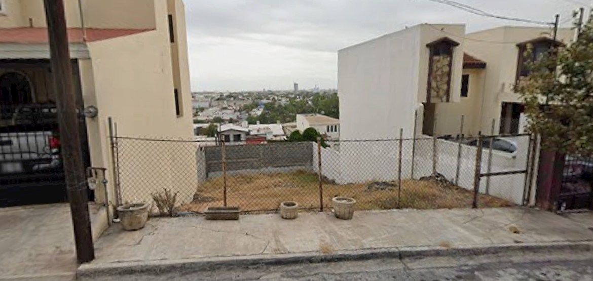 Lote en venta · Lomas del Roble Sector 2, San Nicolás de los Garza, Nuevo León
