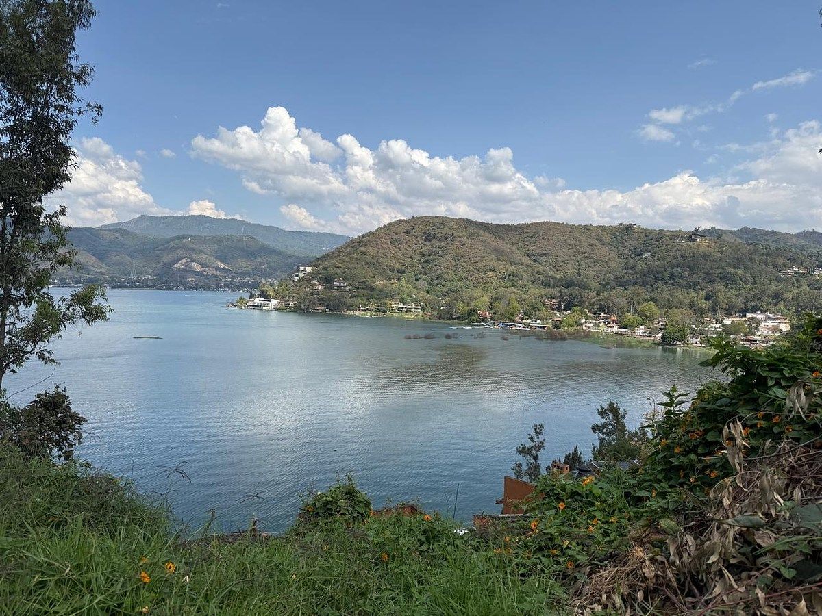 Lote en venta · Santa Magdalena Tilostoc, Valle de Bravo, Estado de México