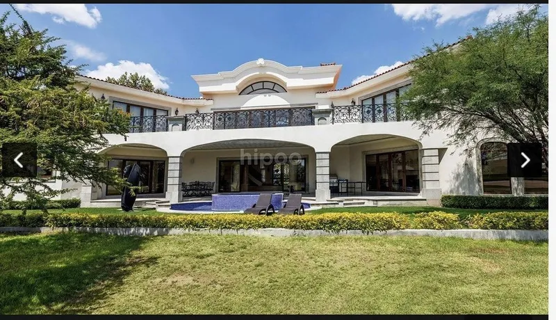 Casa en venta · El Campanario, Santiago de Querétaro, Querétaro Casa en venta · El Campanario, Santiago de Querétaro, Querétaro