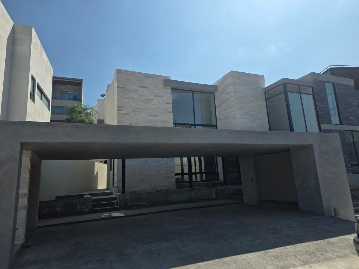 Casa en venta · Sierra Alta 9o Sector, Monterrey, Nuevo León