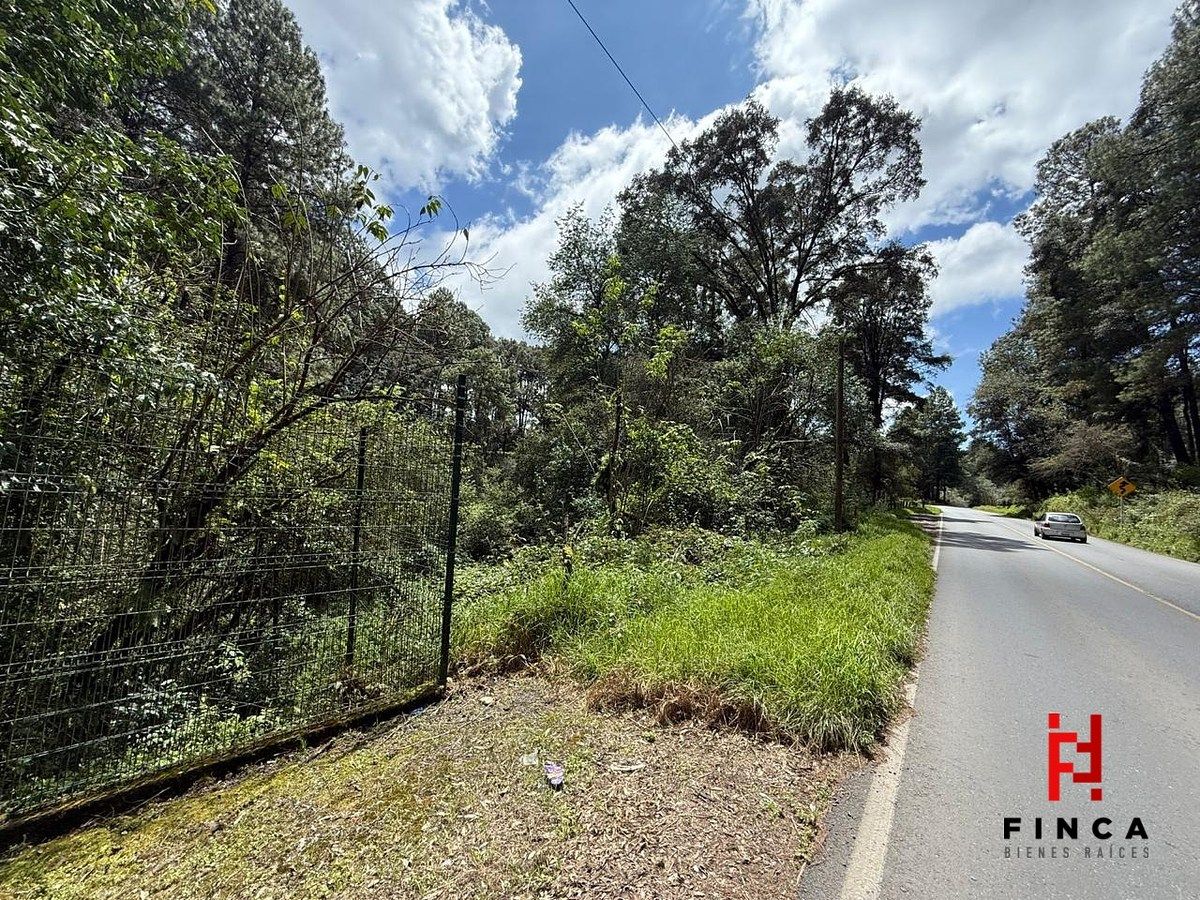 Lote en venta · Santa Magdalena Tilostoc, Valle de Bravo, Estado de México