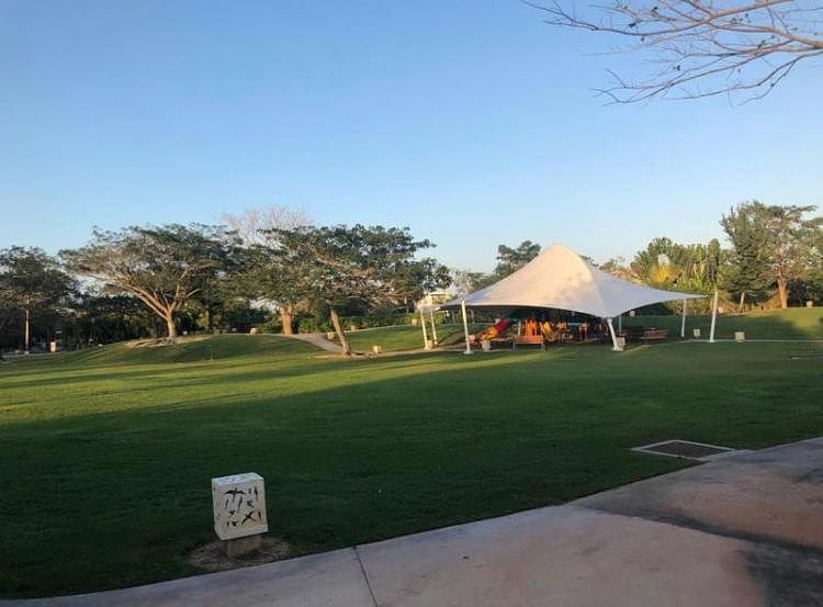 Lote en venta · Yucatán Country Club, Mérida, Yucatán