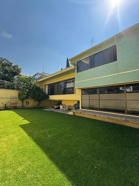 Casa en venta · Jardines de Coyoacán, Coyoacán, Ciudad de México