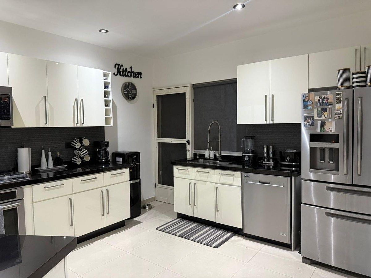 Casa en venta · Cumbres Mediterráneo, Monterrey, Nuevo León