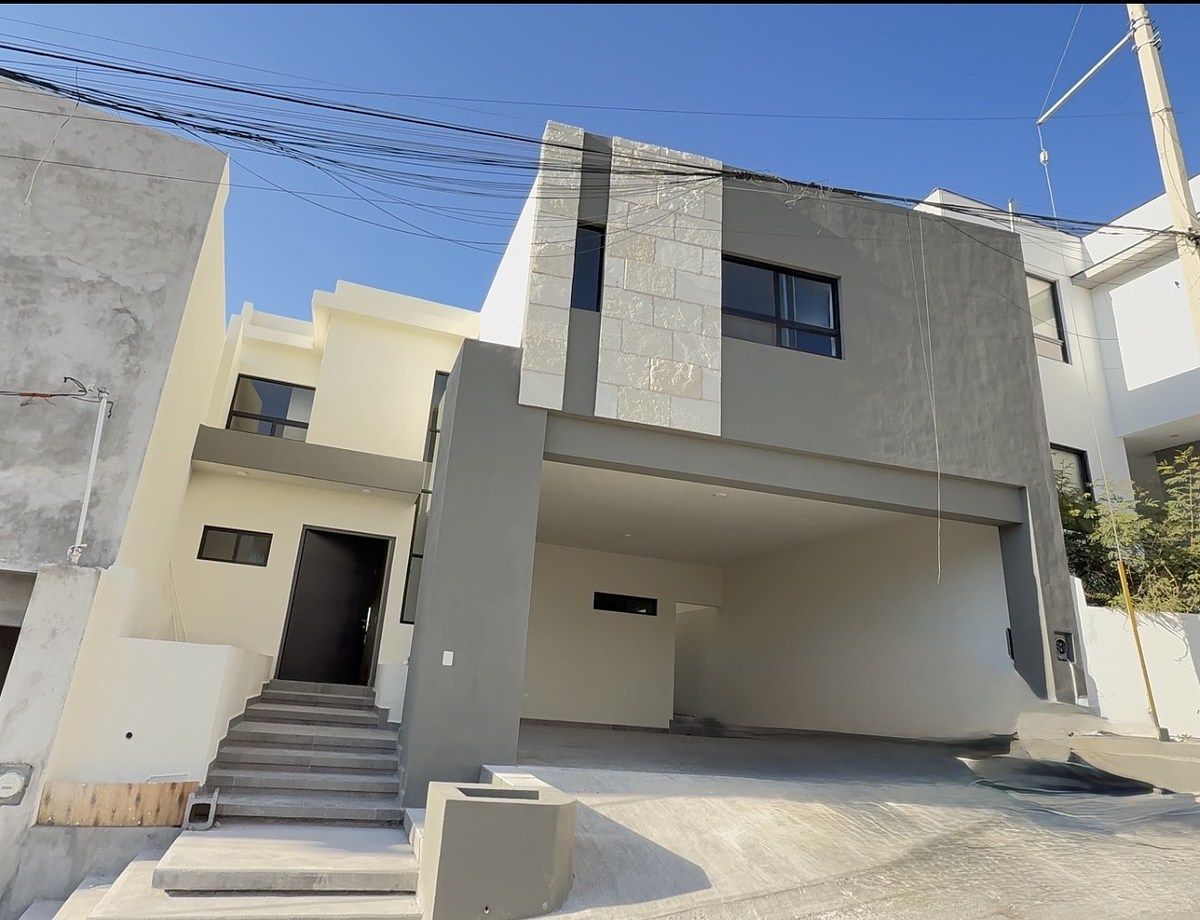 Casa en venta · Prados de la Silla, Monterrey, Nuevo León