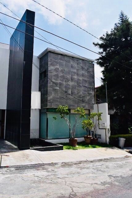 Casa en venta · Club Cuicacalli, Naucalpan de Juárez, Estado de México Casa en venta · Club Cuicacalli, Naucalpan de Juárez, Estado de México