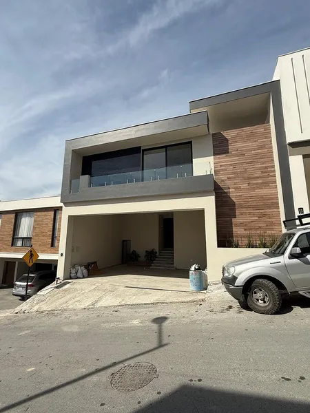 Casa en venta · Castaños del Vergel, Monterrey, Nuevo León Casa en venta · Castaños del Vergel, Monterrey, Nuevo León