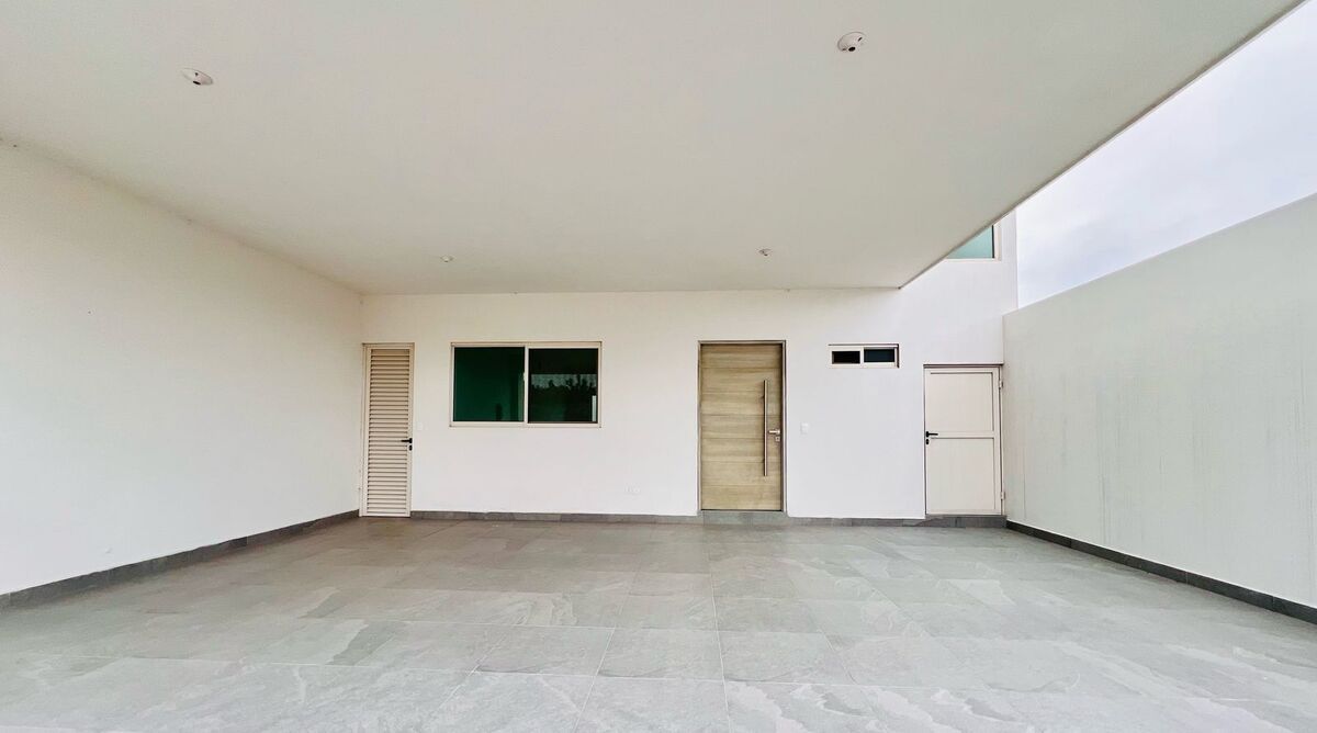 Casa en venta · Santoral, García, Nuevo León Casa en venta · Santoral, García, Nuevo León