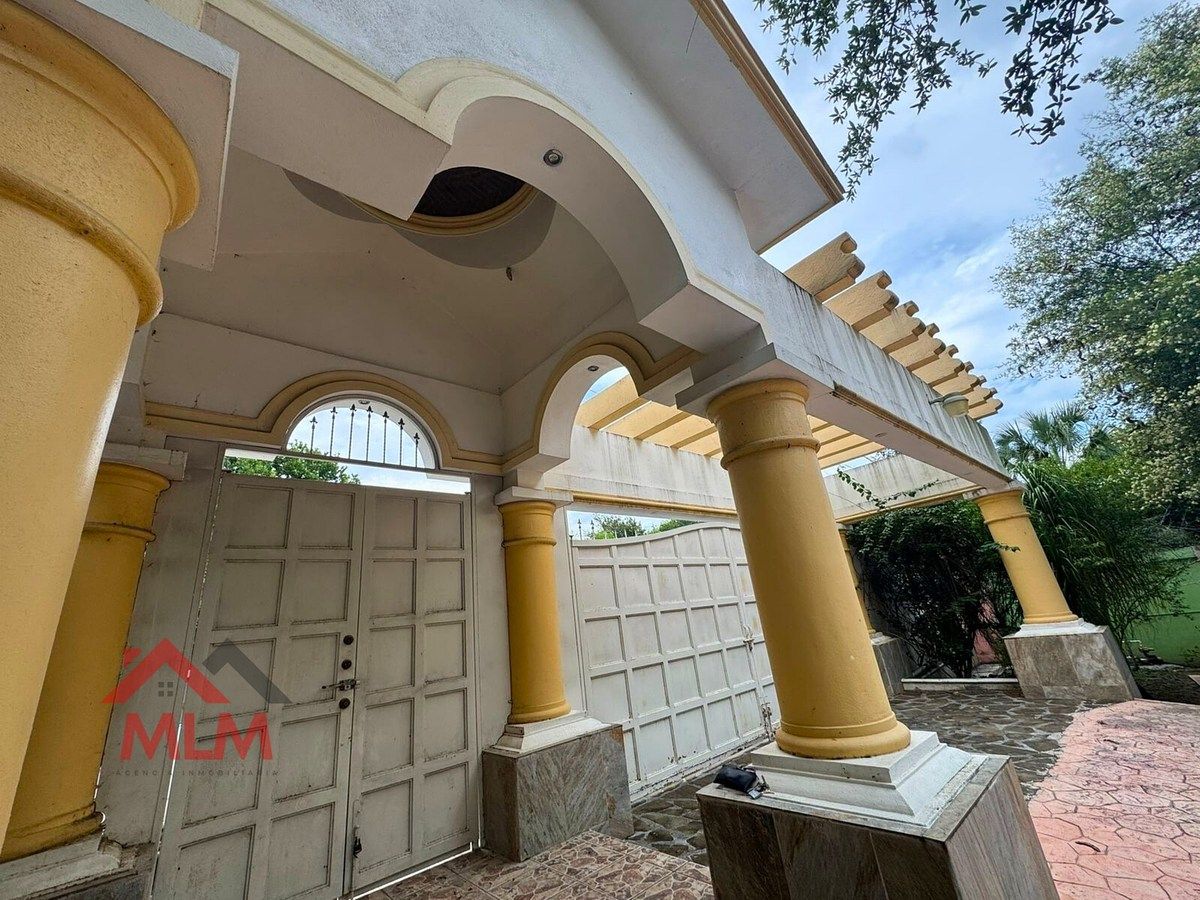 Casa en venta · Fraccionamiento Los Olivos Residencial, Santiago, Nuevo León
