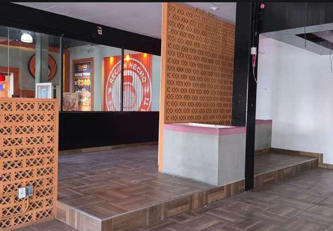 Comercio en renta · Hacienda de Echegaray, Naucalpan de Juárez, Estado de México