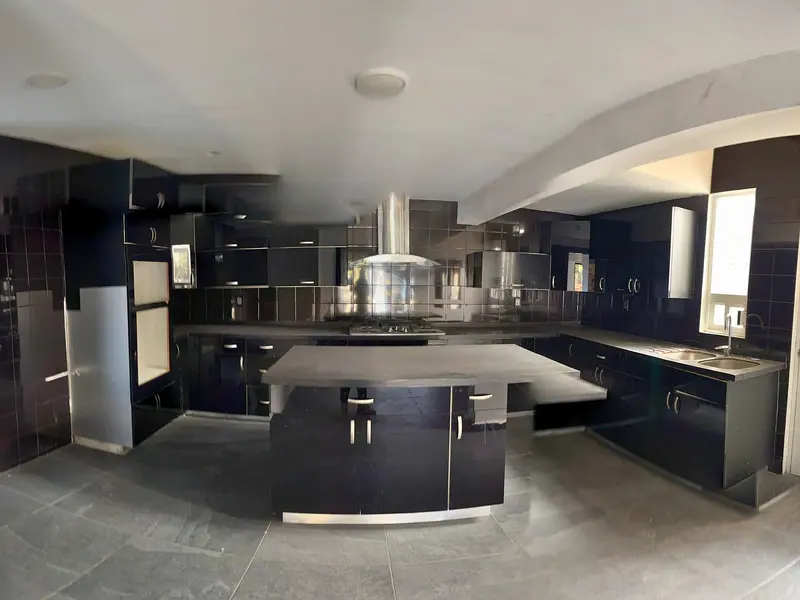 Casa en venta · Condado de Sayavedra, Atizapán de Zaragoza, Estado de México Casa en venta · Condado de Sayavedra, Atizapán de Zaragoza, Estado de México