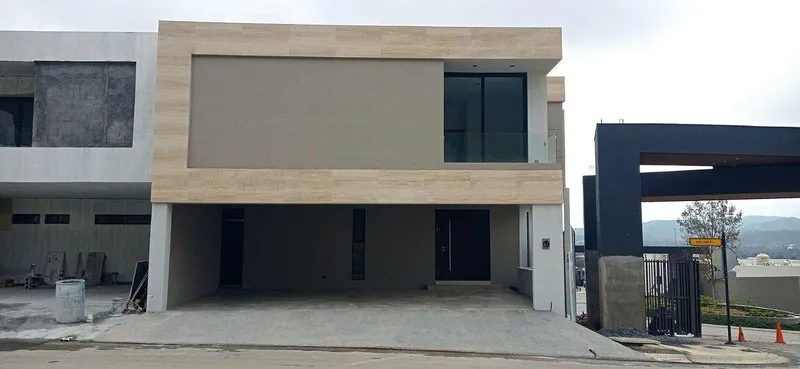 Casa en venta · Bosques de las Misiones Sector Magnolia, Santiago, Nuevo León
