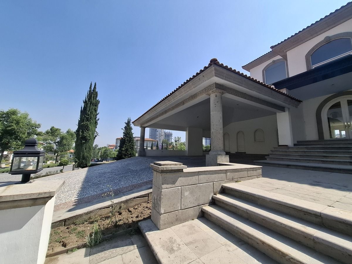 Condominio en renta · Interlomas, Huixquilucan, Estado de México Condominio en renta · Interlomas, Huixquilucan, Estado de México