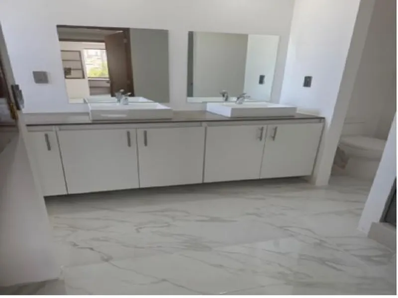 CASTELAR BAÑO REC. PRINCIPAL.JPG