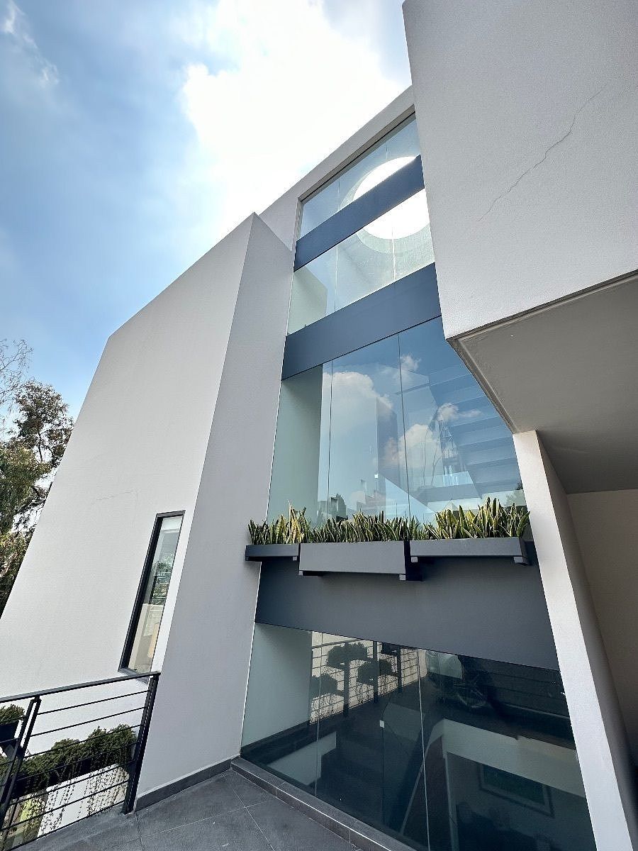 Casa en venta · Lomas de Vista Hermosa, Cuajimalpa de Morelos, Ciudad de México Casa en venta · Lomas de Vista Hermosa, Cuajimalpa de Morelos, Ciudad de México