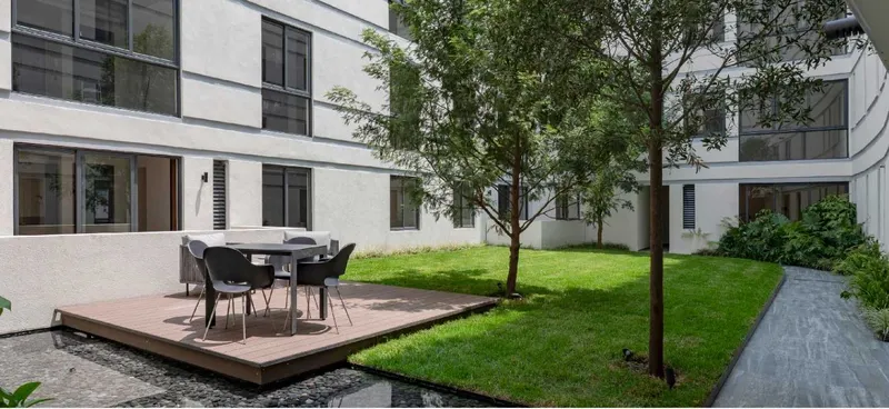 VH AREA JARDIN INTERIOR.JPG
