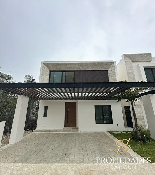Casa en venta · Vía Cumbres Residencial, Benito Juárez, Quintana Roo Casa en venta · Vía Cumbres Residencial, Benito Juárez, Quintana Roo