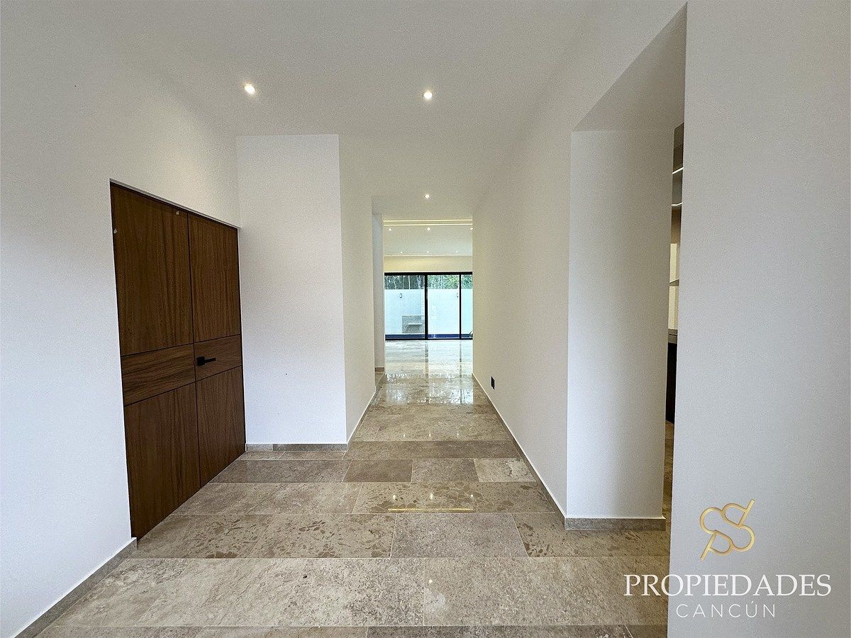 Casa en venta · Vía Cumbres Residencial, Benito Juárez, Quintana Roo